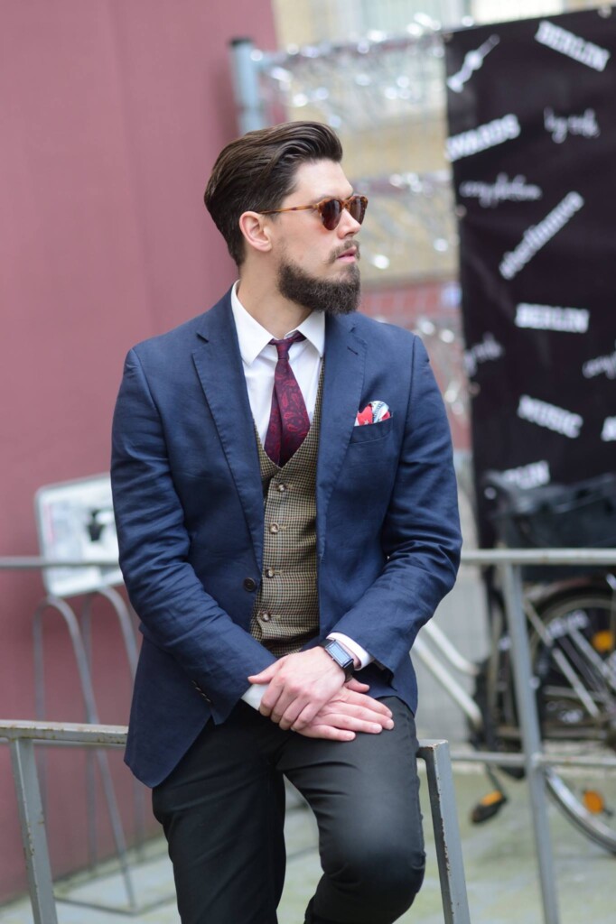 Sharply dressed guest on the carpet